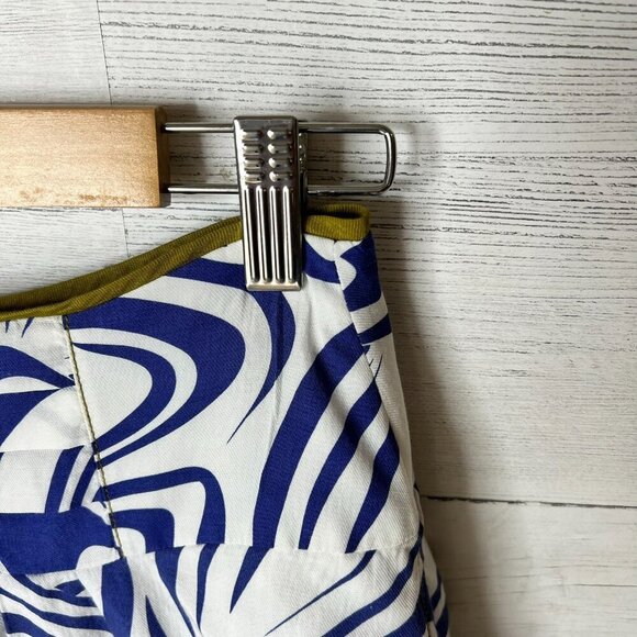 Cabi Skirt Womens Size 0 Blue & White Lombard Geo Swirl Cotton Blend Pleated - Picture 6 of 15